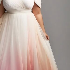 Chic Ombre Maxi Dress in Cream and Pink